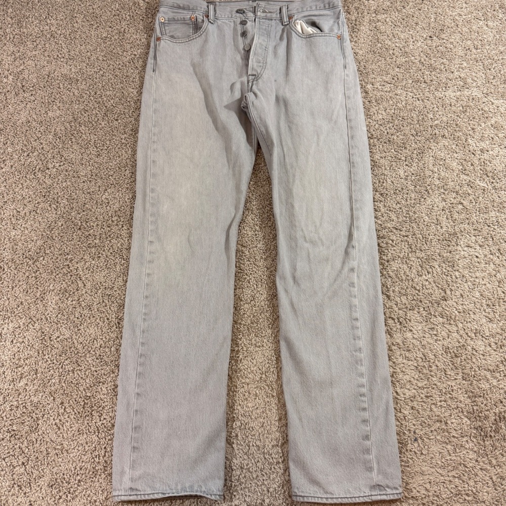 Levi's 501 Original Fit Jeans Mens 34x36 Light Gray Good Button Fly Straight Leg